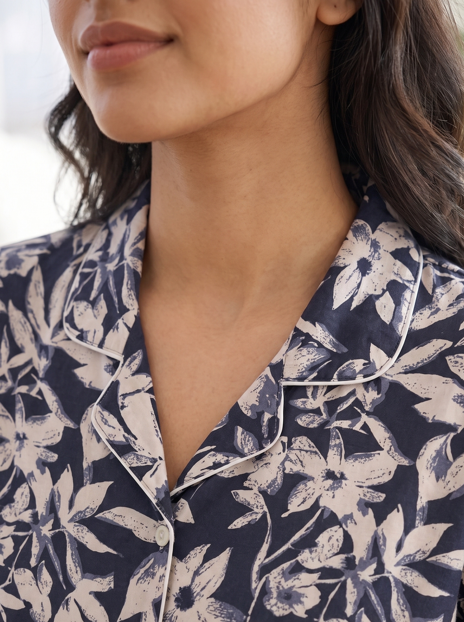 Women's Navy Floral Collared Night Suit